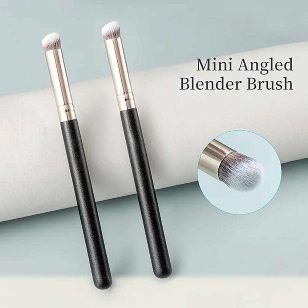 Beauty Queen Makeup - Kuas Rias Concealer Bersudut Riasan Bawah